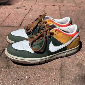 🌟 VINTAGE NIKE DUNK SB - GREAT CONDITION - OBO 🌟